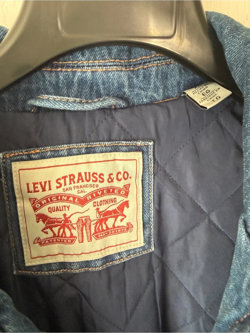 Levi's Men's Medium Blue Denim Shirt Jacket size XL